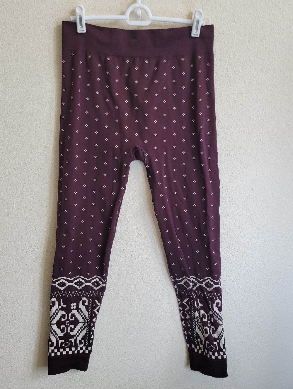 Sweaty Betty Burgundy Patterned Ski Base Layer Leggings Ladies Medium.